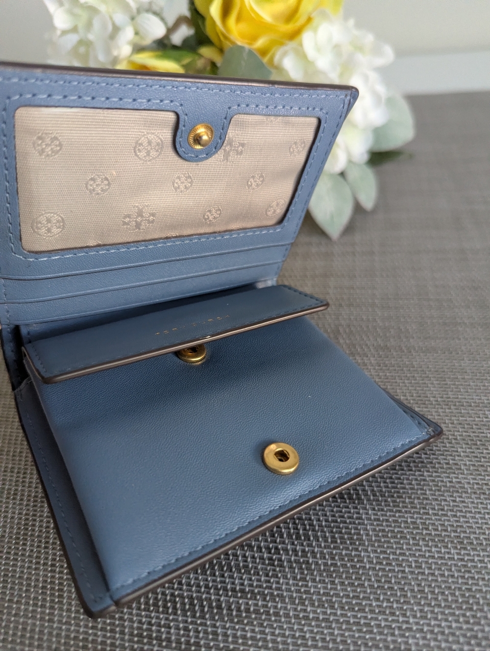 Tory Burch Blake Croc Embossed Leather Mini Wallet 4.5” Snap Deep Kelp Jacquard - Picture 5 of 15